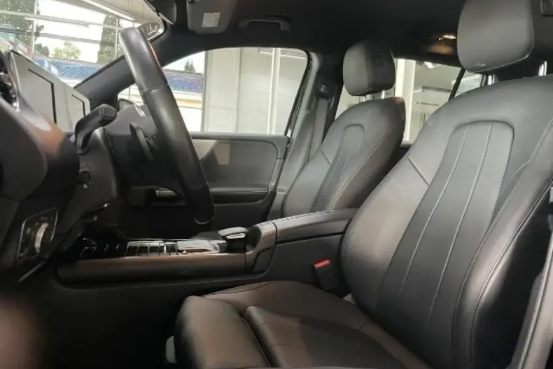 Mercedes-Benz GLB 180 din 2023 cu 75.000 km - oferta MER105122 - foto 10