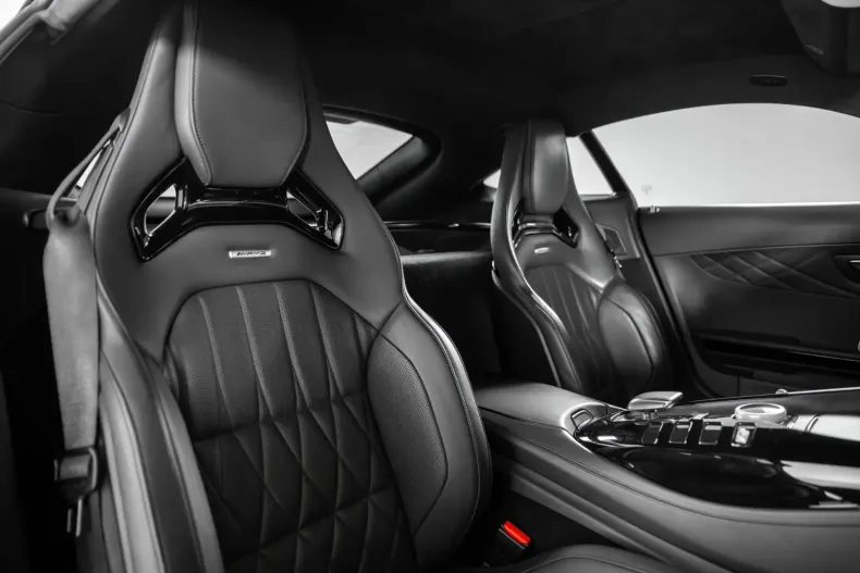 Mercedes-Benz AMG GT din 2021 cu 39.000 km - oferta MER105124 - foto 35