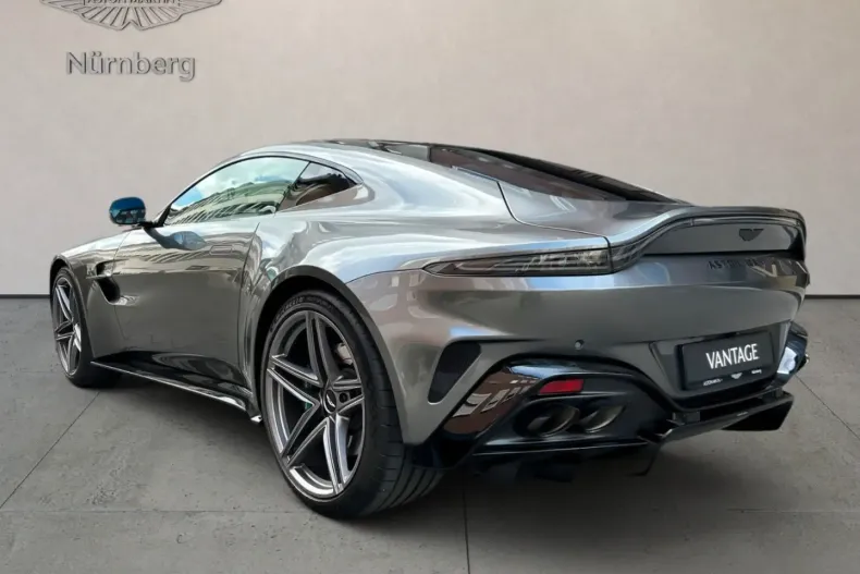 Aston Martin V8 Vantage din 2024 cu 6.500 km - oferta AST105131 - foto 3