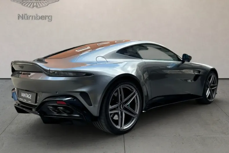 Aston Martin V8 Vantage din 2024 cu 6.500 km - oferta AST105131 - foto 4