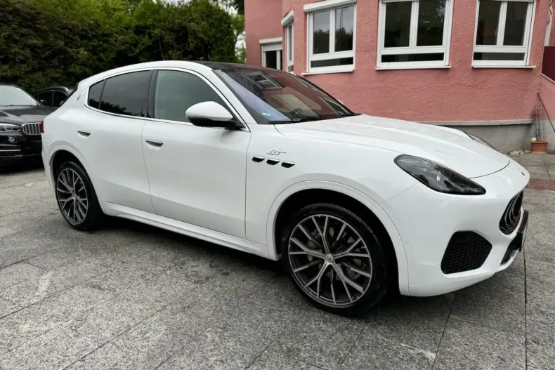 Maserati Grecale din 2024 cu 10.000 km - oferta MAS105137 - foto 6