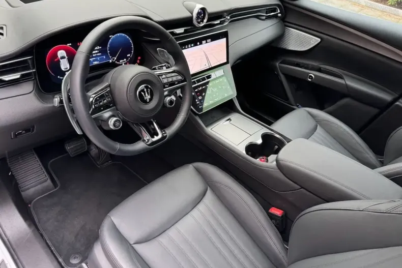 Maserati Grecale din 2024 cu 10.000 km - oferta MAS105137 - foto 10