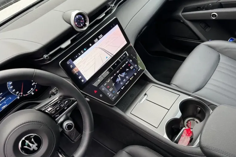 Maserati Grecale din 2024 cu 10.000 km - oferta MAS105137 - foto 14