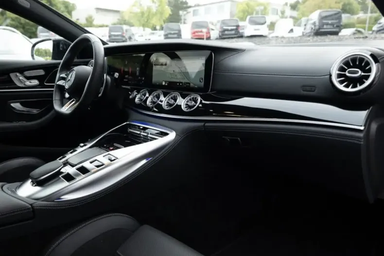 Mercedes-Benz AMG GT din 2023 cu 33.719 km - oferta MER105141 - foto 3