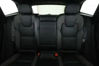 Volvo XC60 din 2021 cu 101.195 km - oferta VOL105142 - foto 11