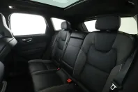Volvo XC60 din 2021 cu 101.195 km - oferta VOL105142 - foto 19