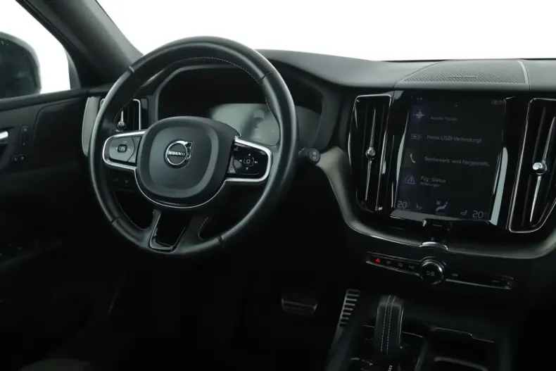 Volvo XC60 din 2021 cu 101.195 km - oferta VOL105142 - foto 22