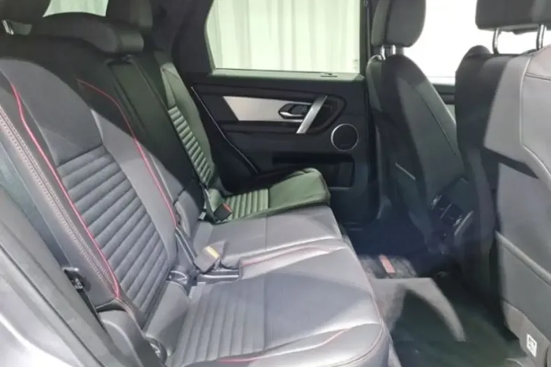 Land Rover Discovery Sport din 2023 cu 30.500 km - oferta LAN105143 - foto 5