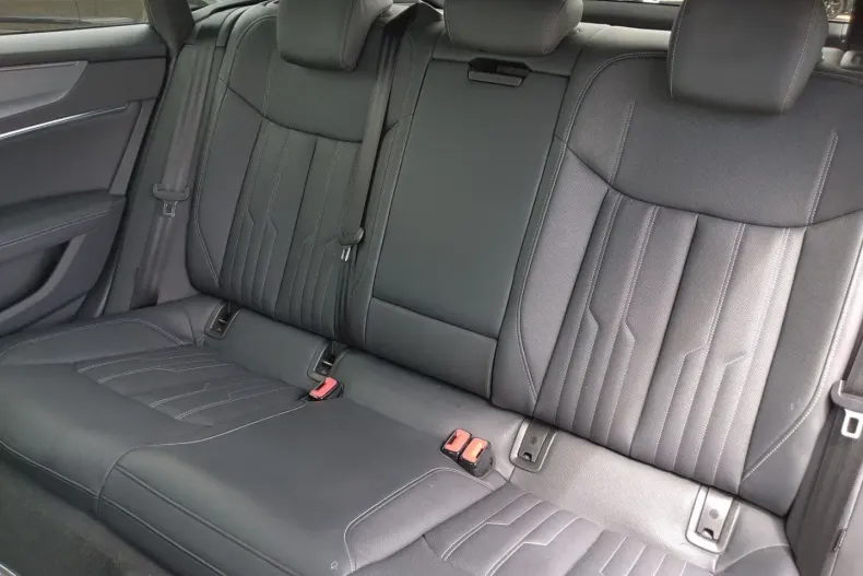 Audi A7 din 2022 cu 54.900 km - oferta AUD105164 - foto 12