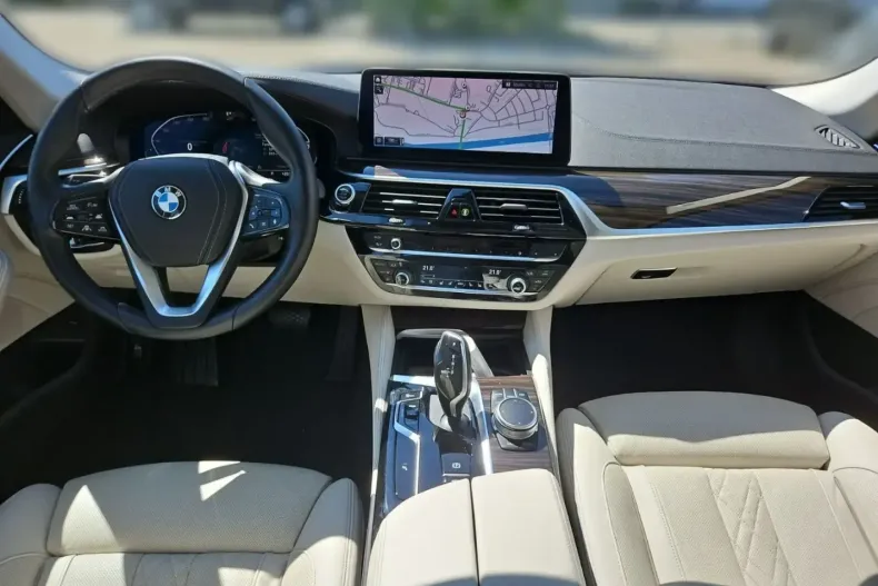 BMW 540 din 2021 cu 75.869 km - oferta BMW105165 - foto 10