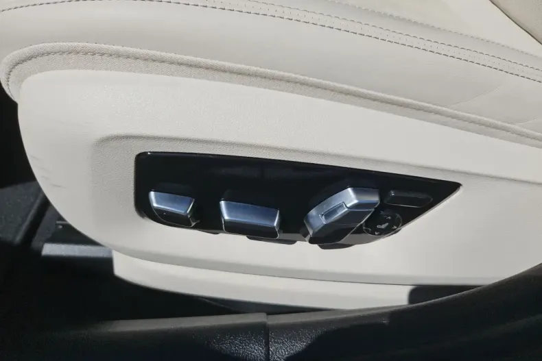 BMW 540 din 2021 cu 75.869 km - oferta BMW105165 - foto 15