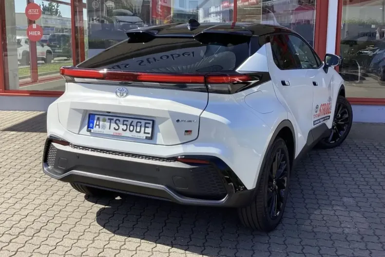 Toyota C-HR din 2024 cu 14.890 km - oferta TOY105170 - foto 4
