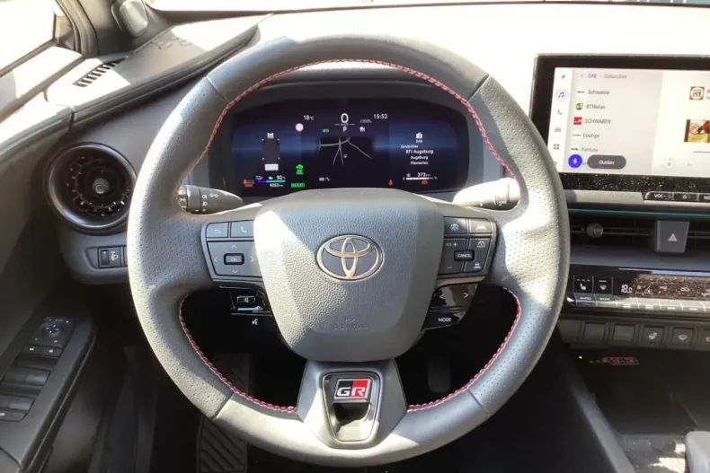 Toyota C-HR din 2024 cu 14.890 km - oferta TOY105170 - foto 8