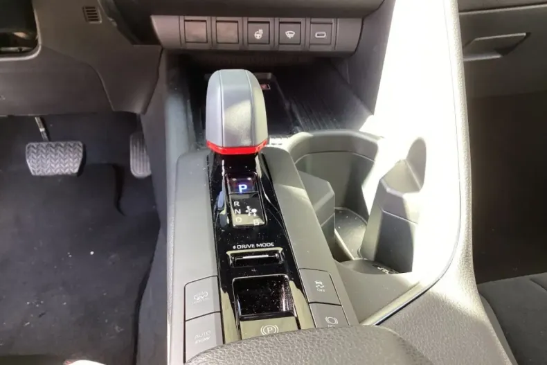 Toyota C-HR din 2024 cu 14.890 km - oferta TOY105170 - foto 9