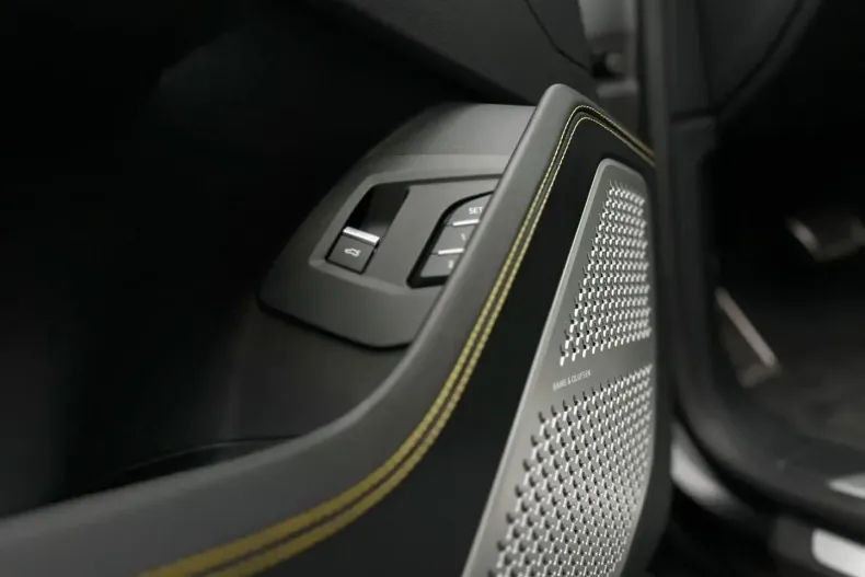 Lamborghini Urus din 2022 cu 37.500 km - oferta LAM105179 - foto 11