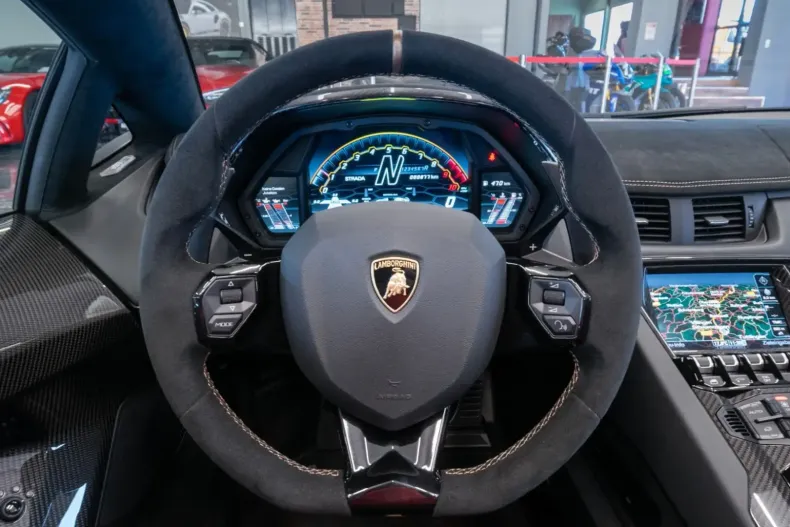 Lamborghini Aventador din 2021 cu 1.388 km - oferta LAM105180 - foto 8