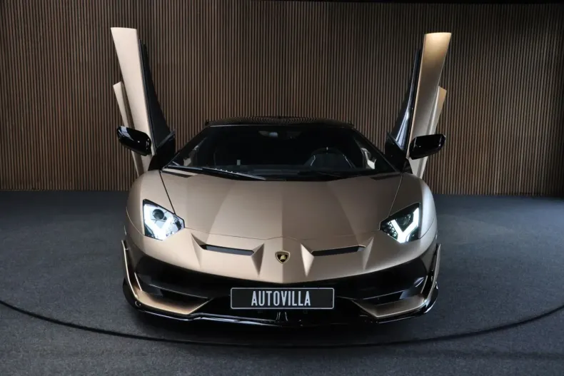 Lamborghini Aventador din 2021 cu 42.564 km - oferta LAM105181 - foto 2
