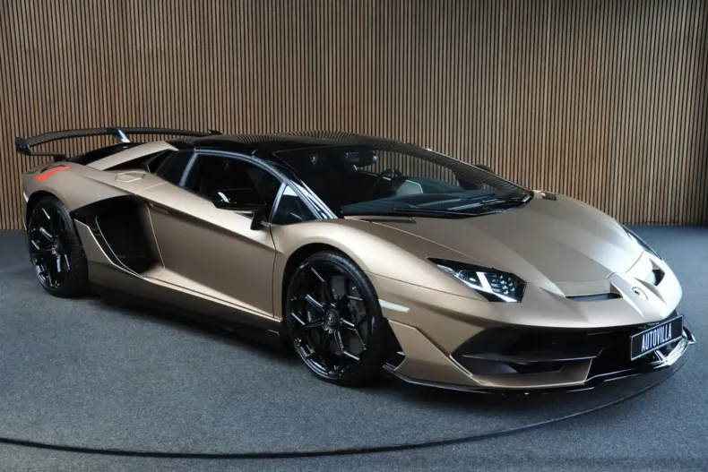 Lamborghini Aventador din 2021 cu 42.564 km - oferta LAM105181 - foto 4