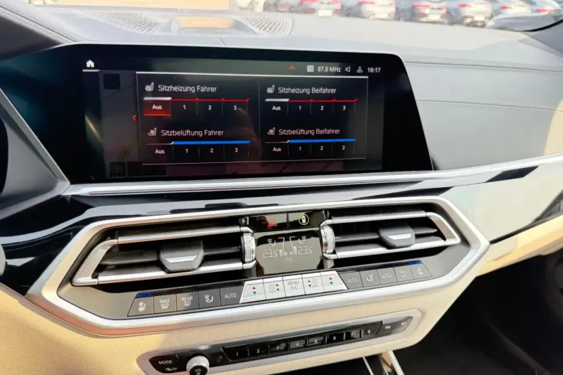 BMW X5 din 2022 cu 49.908 km - oferta BMW105186 - foto 23