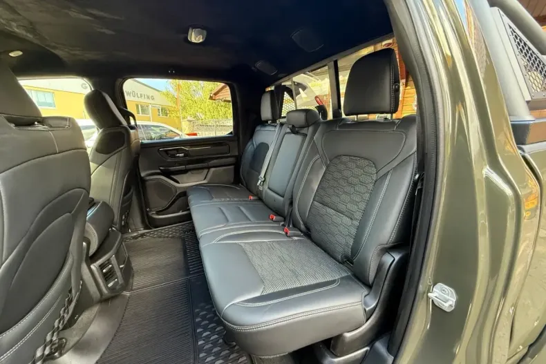 Dodge RAM din 2021 cu 13.900 km - oferta DOD105192 - foto 39