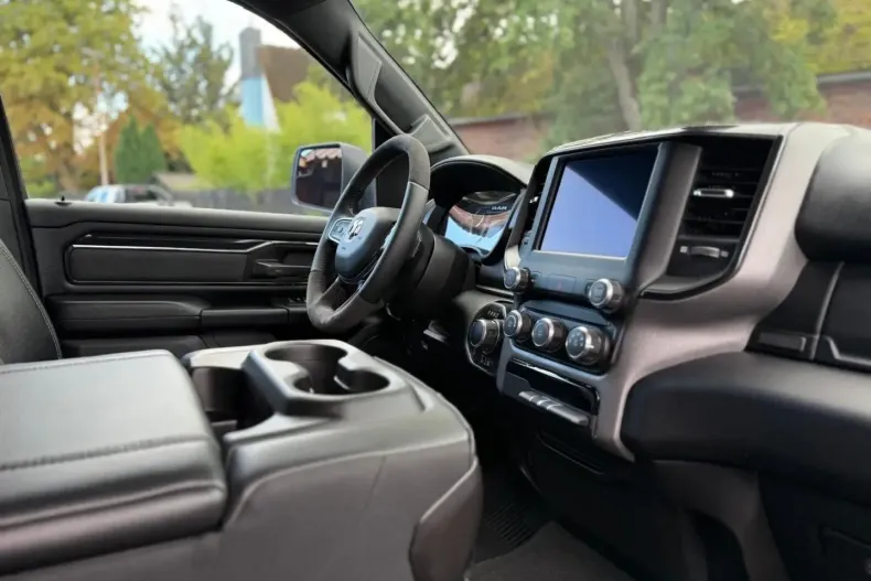 Dodge RAM din 2021 cu 13.900 km - oferta DOD105192 - foto 48