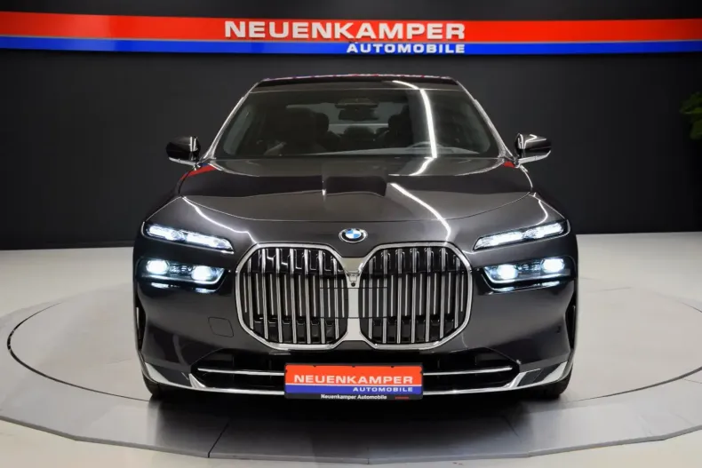 BMW 740 din 2024 cu 20.000 km - oferta BMW105199 - foto 2