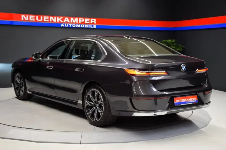 BMW 740 din 2024 cu 20.000 km - oferta BMW105199 - foto 4