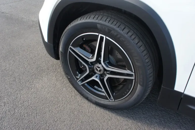 Mercedes-Benz GLB 220 din 2022 cu 92.000 km - oferta MER105207 - foto 7