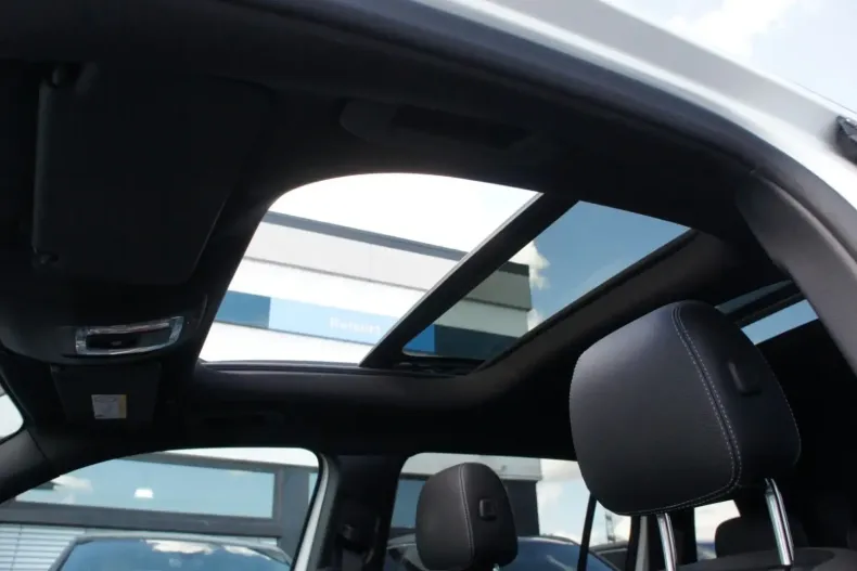 Mercedes-Benz GLB 220 din 2022 cu 92.000 km - oferta MER105207 - foto 12