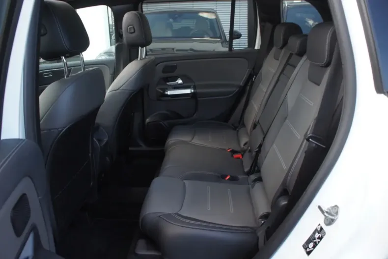 Mercedes-Benz GLB 220 din 2022 cu 92.000 km - oferta MER105207 - foto 13