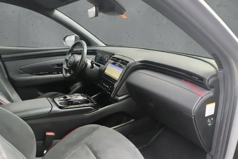 Hyundai TUCSON din 2022 cu 80.585 km - oferta HYU105208 - foto 12