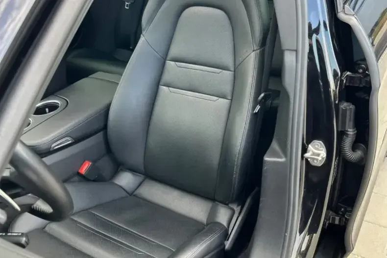 Porsche Panamera din 2022 cu 48.472 km - oferta POR105211 - foto 9