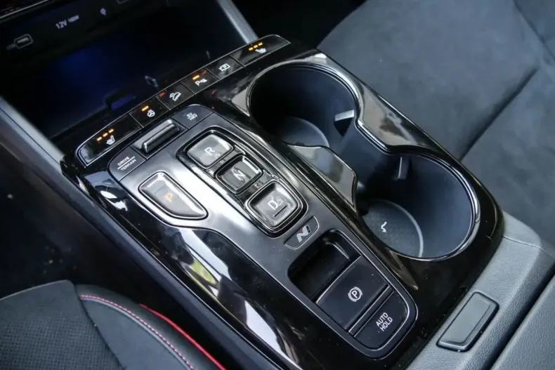 Hyundai TUCSON din 2023 cu 37.045 km - oferta HYU105212 - foto 9