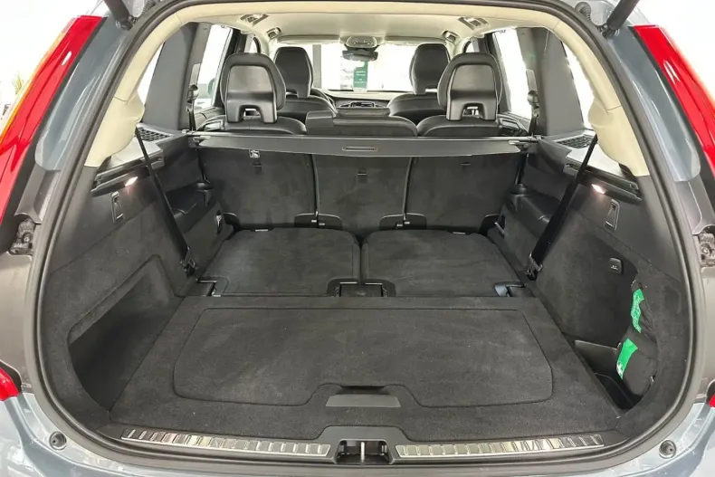 Volvo XC90 din 2022 cu 61.000 km - oferta VOL105213 - foto 10