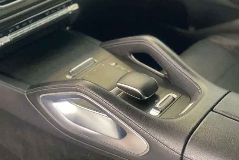 Mercedes-Benz GLE 350 din 2022 cu 59.000 km - oferta MER105217 - foto 10