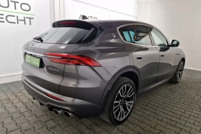 Maserati Grecale din 2022 cu 76.075 km - oferta MAS105218 - foto 3