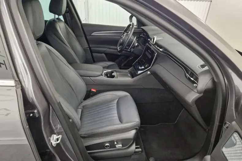 Maserati Grecale din 2022 cu 76.075 km - oferta MAS105218 - foto 16