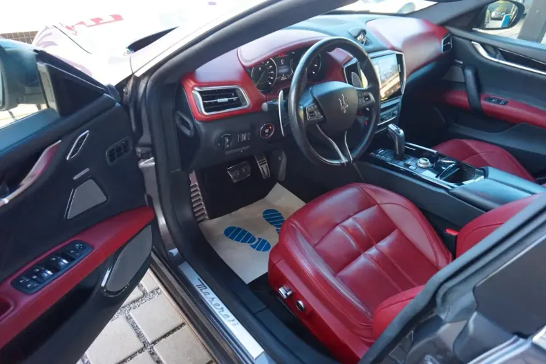 Maserati Ghibli din 2021 cu 67.500 km - oferta MAS105219 - foto 3