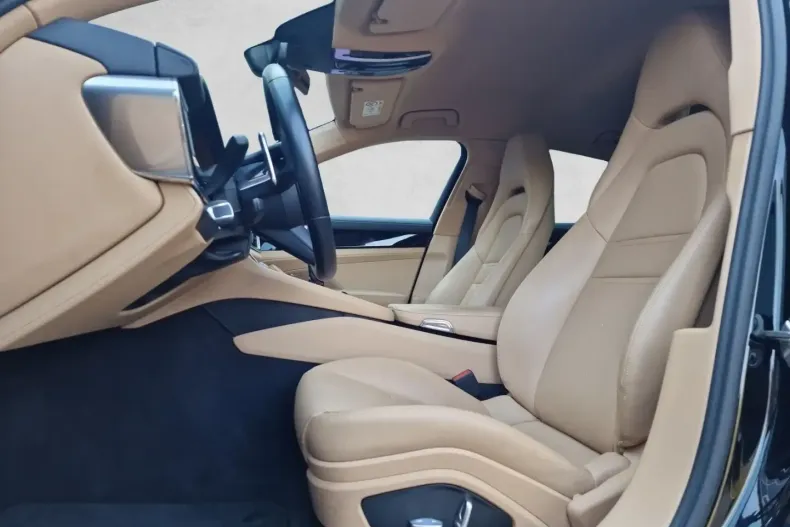 Porsche Panamera din 2021 cu 83.460 km - oferta POR105220 - foto 9