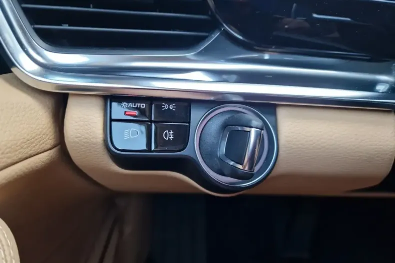 Porsche Panamera din 2021 cu 83.460 km - oferta POR105220 - foto 13