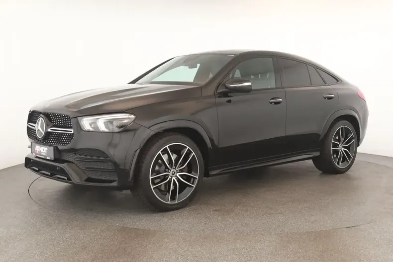 Mercedes-Benz GLE 400 din 2022 cu 72.300 km - oferta MER105222 - foto 1