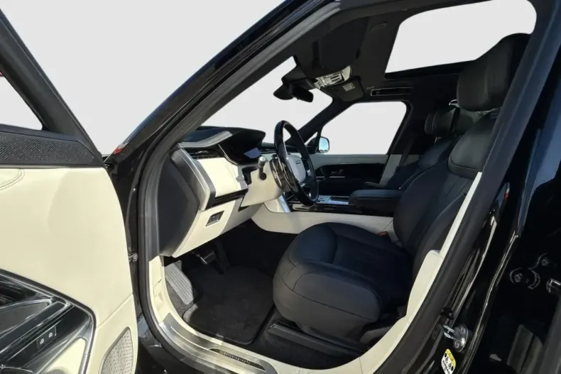 Land Rover Range Rover din 2024 cu 19.000 km - oferta LAN105224 - foto 11