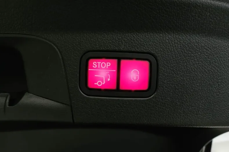 Mercedes-Benz GLE 350 din 2021 cu 64.247 km - oferta MER105227 - foto 12