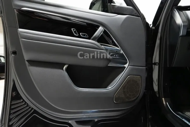 Land Rover Range Rover din 2024 cu 16.800 km - oferta LAN105228 - foto 16