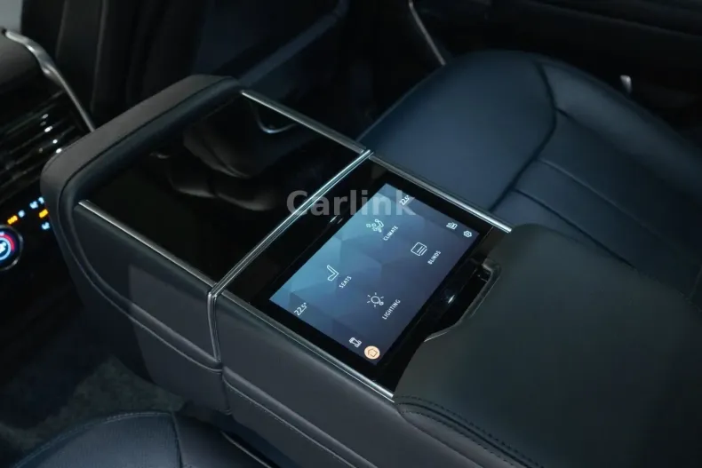 Land Rover Range Rover din 2024 cu 16.800 km - oferta LAN105228 - foto 22