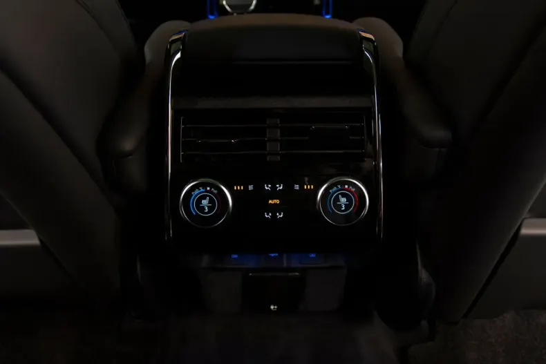 Land Rover Range Rover Sport din 2024 cu 2.059 km - oferta LAN105229 - foto 27