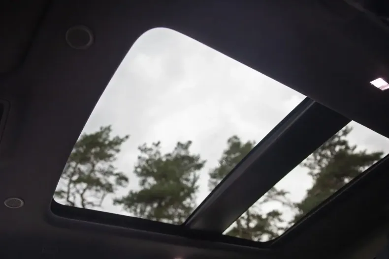 Land Rover Range Rover Sport din 2024 cu 23.524 km - oferta LAN105231 - foto 12