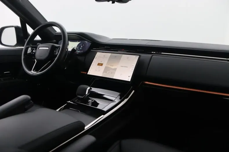 Land Rover Range Rover Sport din 2024 cu 23.524 km - oferta LAN105231 - foto 18