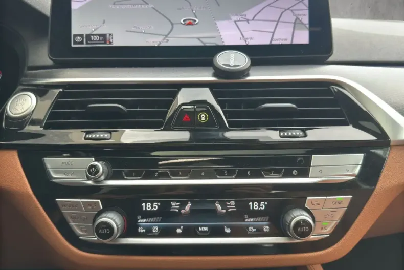 BMW 530 din 2022 cu 58.284 km - oferta BMW105234 - foto 18