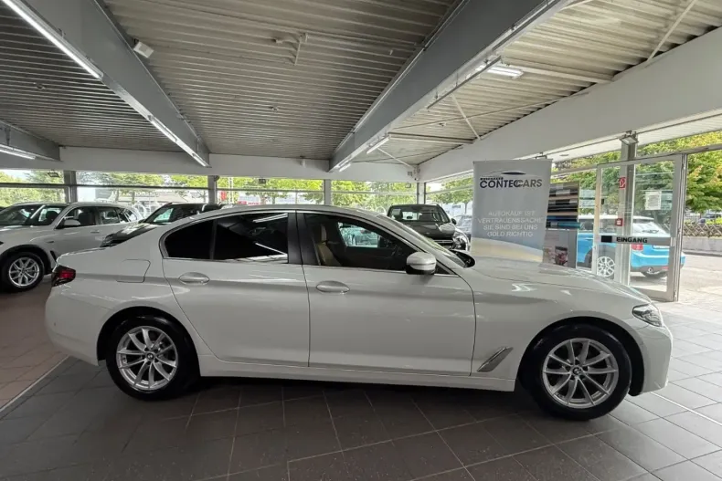 BMW 520 din 2023 cu 53.900 km - oferta BMW105236 - foto 2
